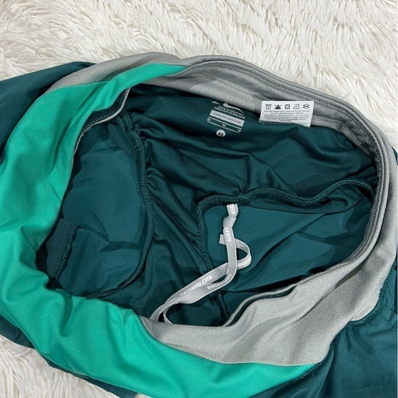 Nike Dri-Fit Sea Green Running Short Womans Size Medium - Picture 7 of 13